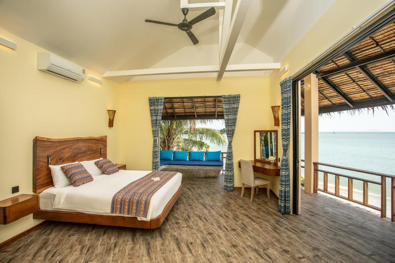 Absolute Beachfront Villas Bantaj Kültér fotó