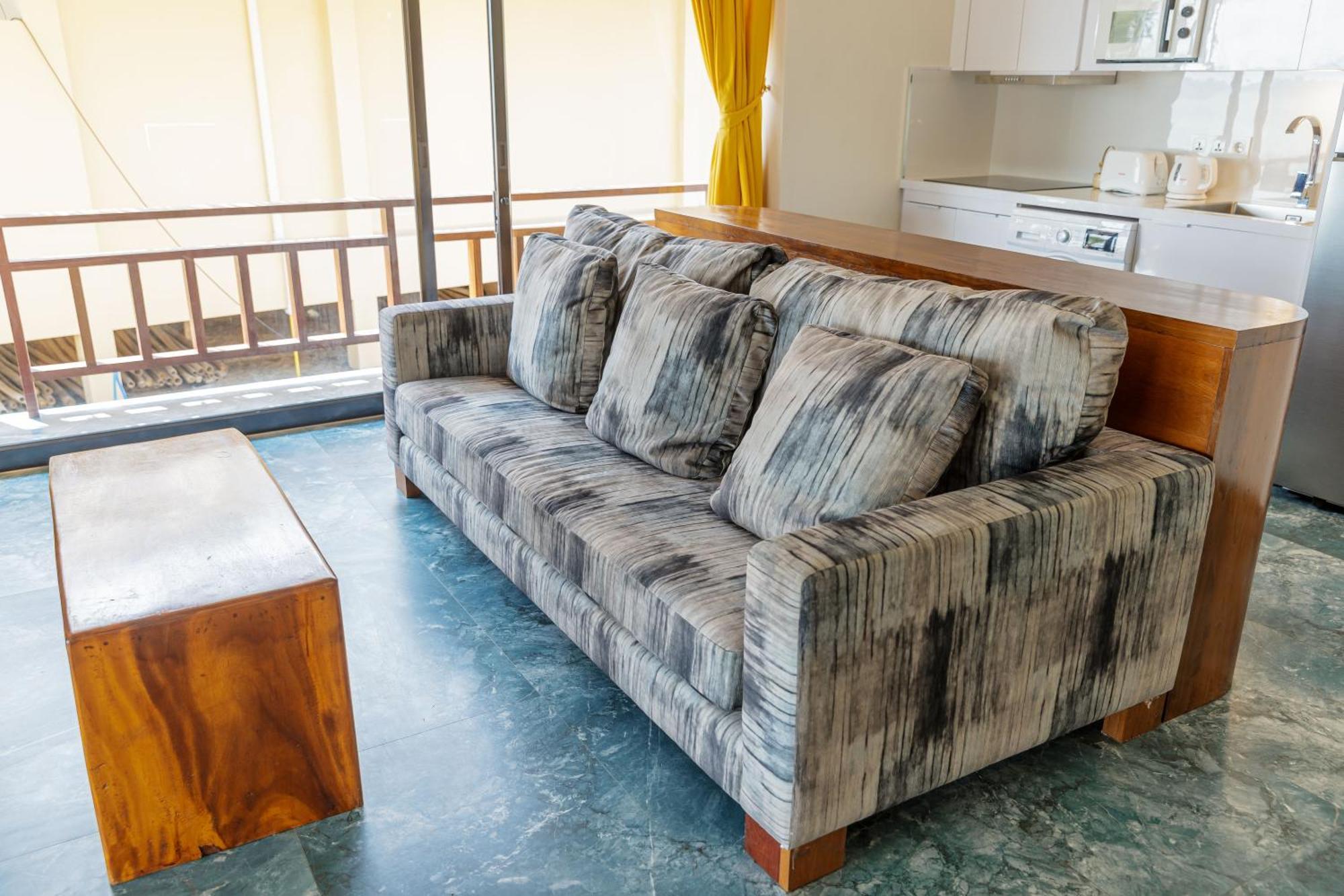 Absolute Beachfront Villas Bantaj Kültér fotó