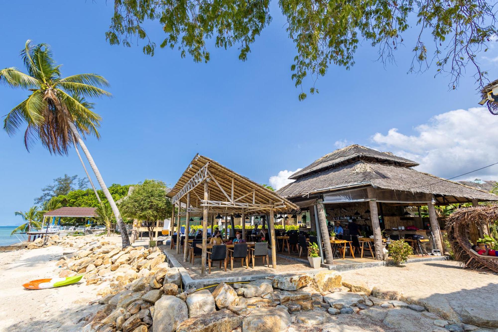 Absolute Beachfront Villas Bantaj Kültér fotó