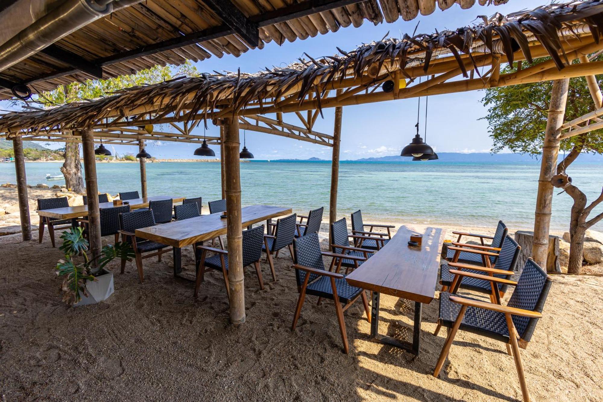 Absolute Beachfront Villas Bantaj Kültér fotó