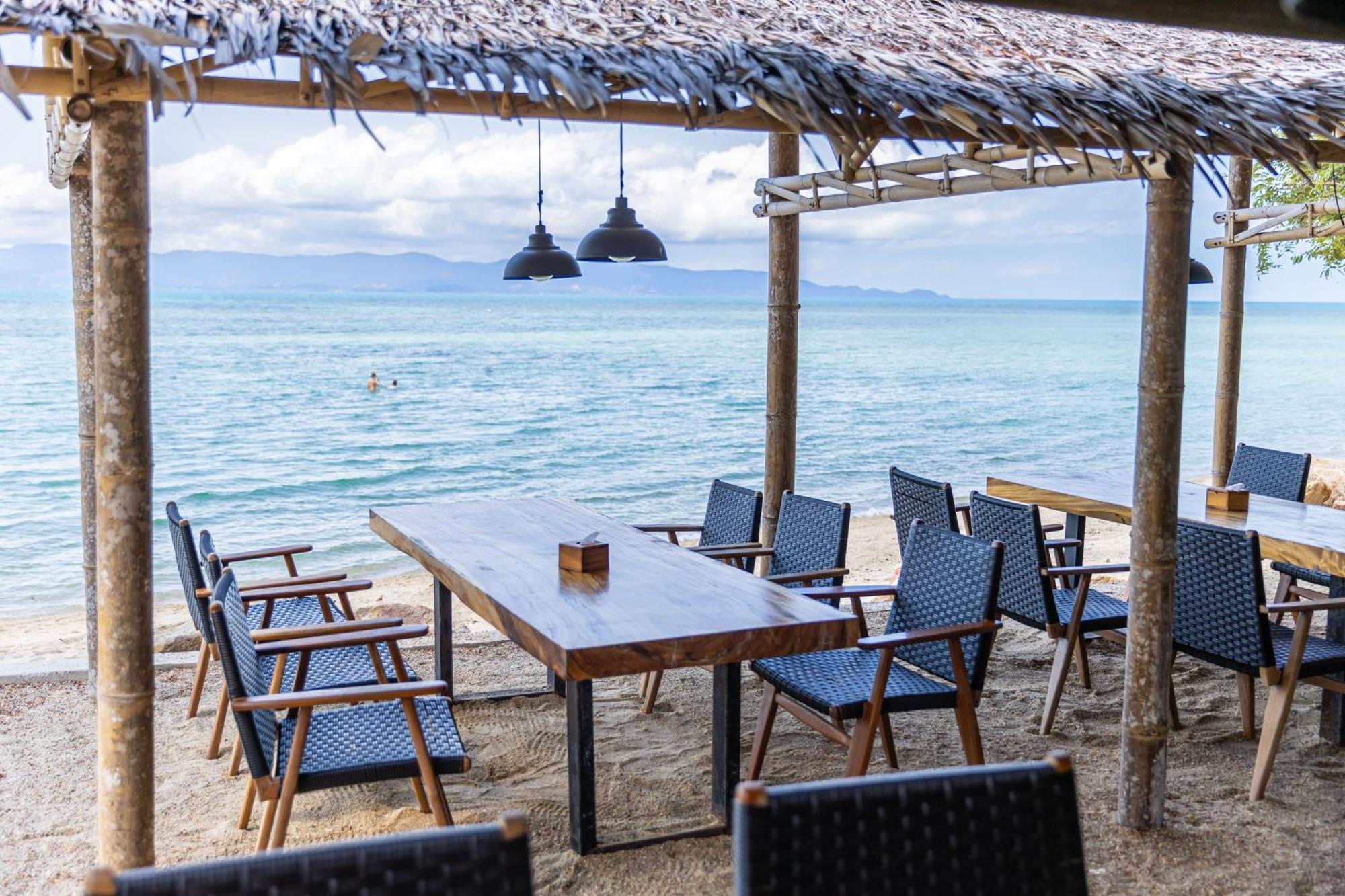 Absolute Beachfront Villas Bantaj Kültér fotó